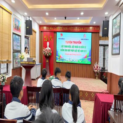 ĐƯỜNG AN: TỔ CHỨC TUYÊN TRUYỀN LUẬT THANH NIÊN, LUẬT NGHĨA VỤ QUÂN SỰ HƯỞNG ỨNG NGÀY PHÁP LUẬT VIỆT NAM 9/11